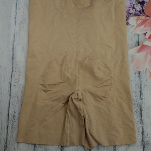 New Spanx Women's OnCore Mid-Thigh Bodysuit 1XL - Picture 8 of 8